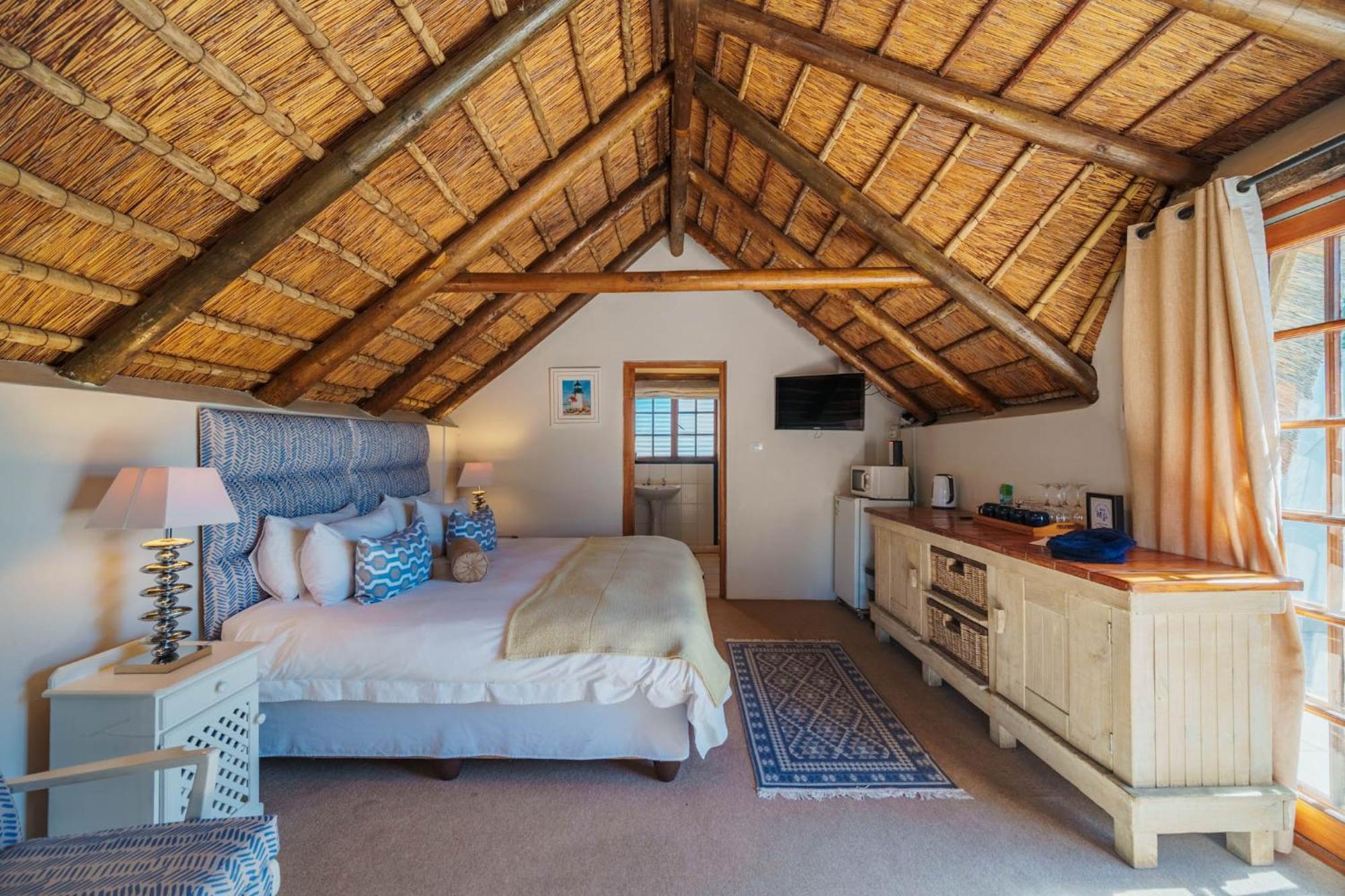 Cottage On College Сент-Френсис-Бей Экстерьер фото